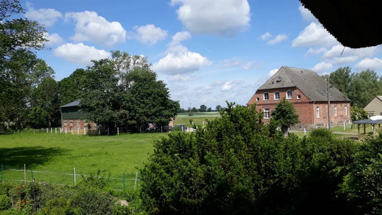 Ferienwohnung Hendreich's Hof Boitin Resdorf Exterior foto